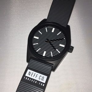 Neff Daily Watch